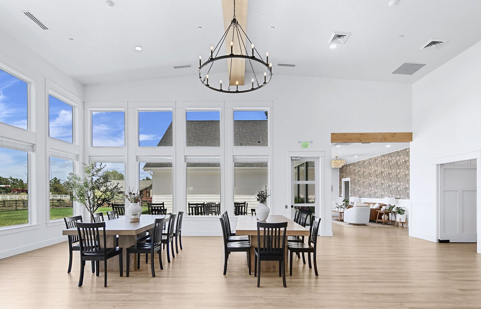 Dining room at The Ponderosa Estate in Eagle, Idaho