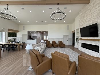Family Room4